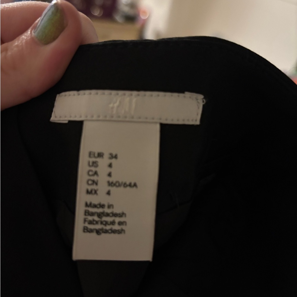 H&M Black Pencil Skirt